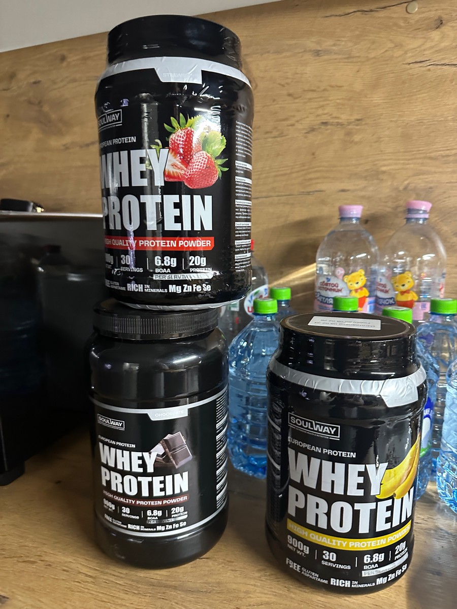 Фото покупателя №491 из 677: Протеин сывороточный 3 банки вкусы банан, шоколад, клубника 90 порций 2700 г, отзыв на 5 из 5, Ozon, 12 февраля 2024
