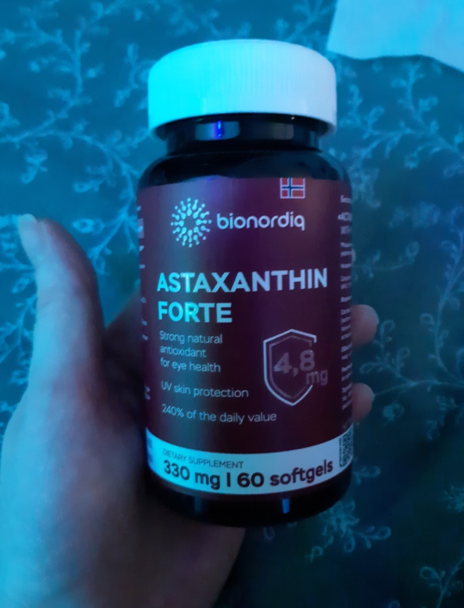 Фото покупателя №798 из 798: Астаксантин антиоксидант для зрения и кожи, bionordiq 330 мг 60 капсул,, отзыв на 4 из 5, Ozon, 7 июля 2023