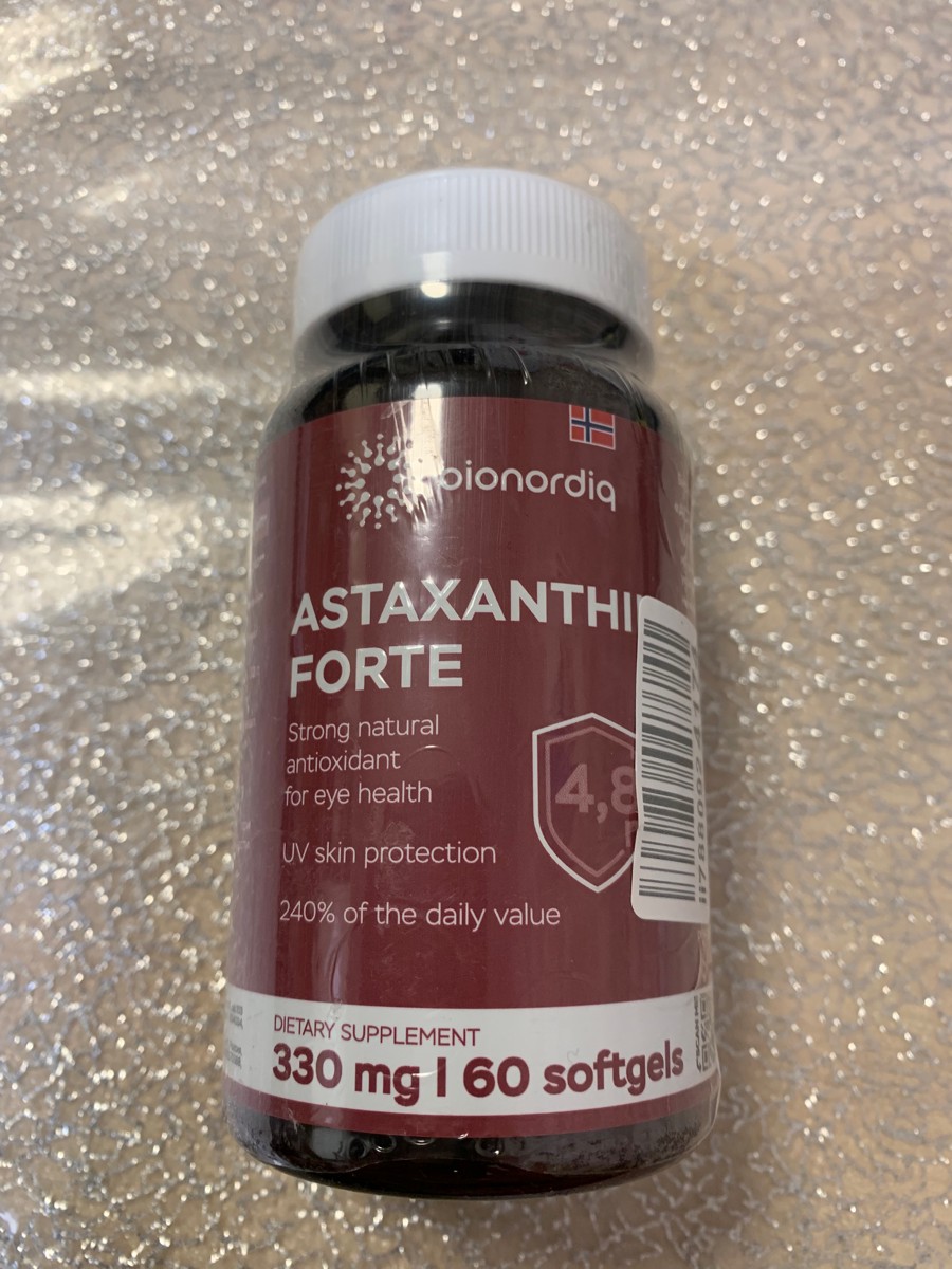 Фото покупателя №383 из 798: Астаксантин антиоксидант для зрения и кожи, bionordiq 330 мг 60 капсул,, отзыв на 5 из 5, Ozon, 20 июля 2024
