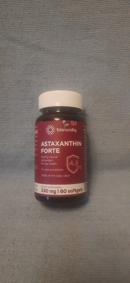 Фото покупателя №23 из 798: Астаксантин антиоксидант для зрения и кожи, bionordiq 330 мг 60 капсул,, отзыв на 5 из 5, Ozon, 18 января 2025