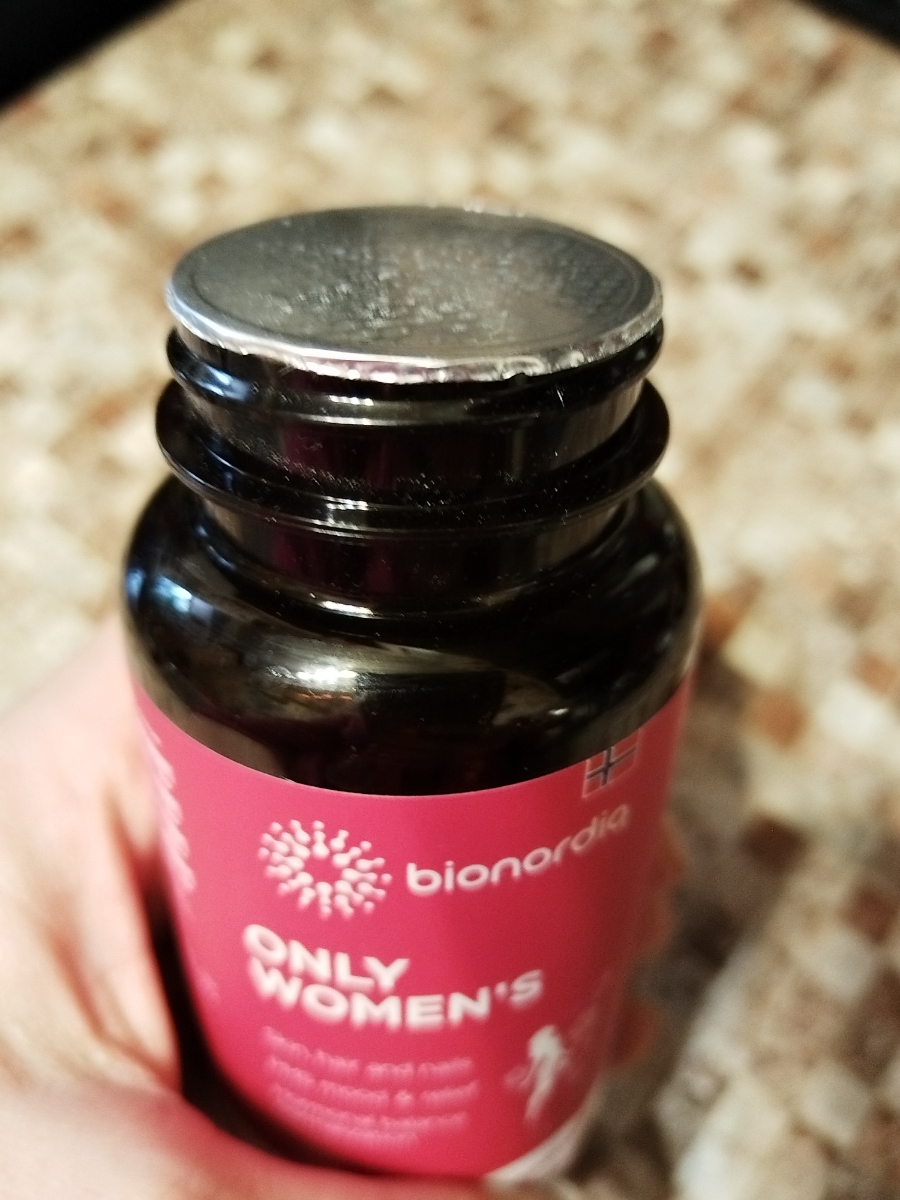 Фото покупателя №27 из 401: Витамины для женщин Only Womens bionordiq 1020 мг 60 капсул, женское здоровье, для красоты и здоровья,, отзыв на 4 из 5, Ozon, 18 января 2025