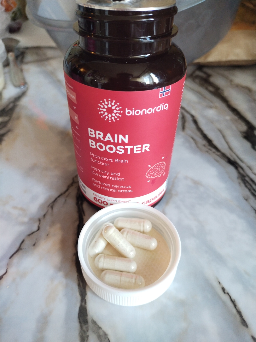 Фото покупателя №433 из 814: Витаминный комплекс для мозга и памяти Brain Booster bionordiq 600 мг 60 капсул, ноотроп, для концентрации, витамины для мозга, для учёбы и работы, БАД, для иммунитета, для здоровья, для профилактики, отзыв на 5 из 5, Ozon, 10 июля 2024