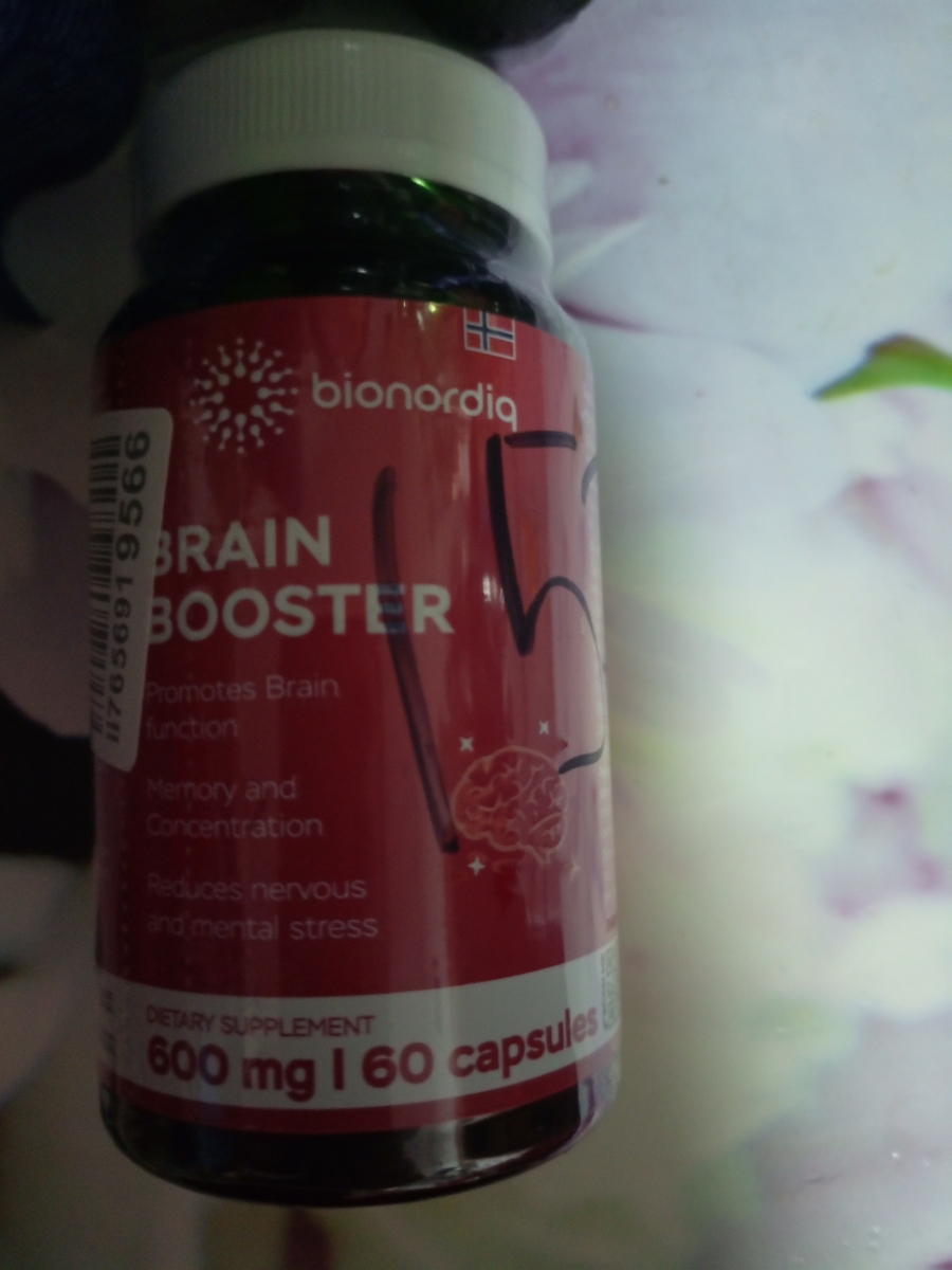 Фото покупателя №318 из 814: Витаминный комплекс для мозга и памяти Brain Booster bionordiq 600 мг 60 капсул, ноотроп, для концентрации, витамины для мозга, для учёбы и работы, БАД, для иммунитета, для здоровья, для профилактики, отзыв на 5 из 5, Ozon, 13 июля 2024