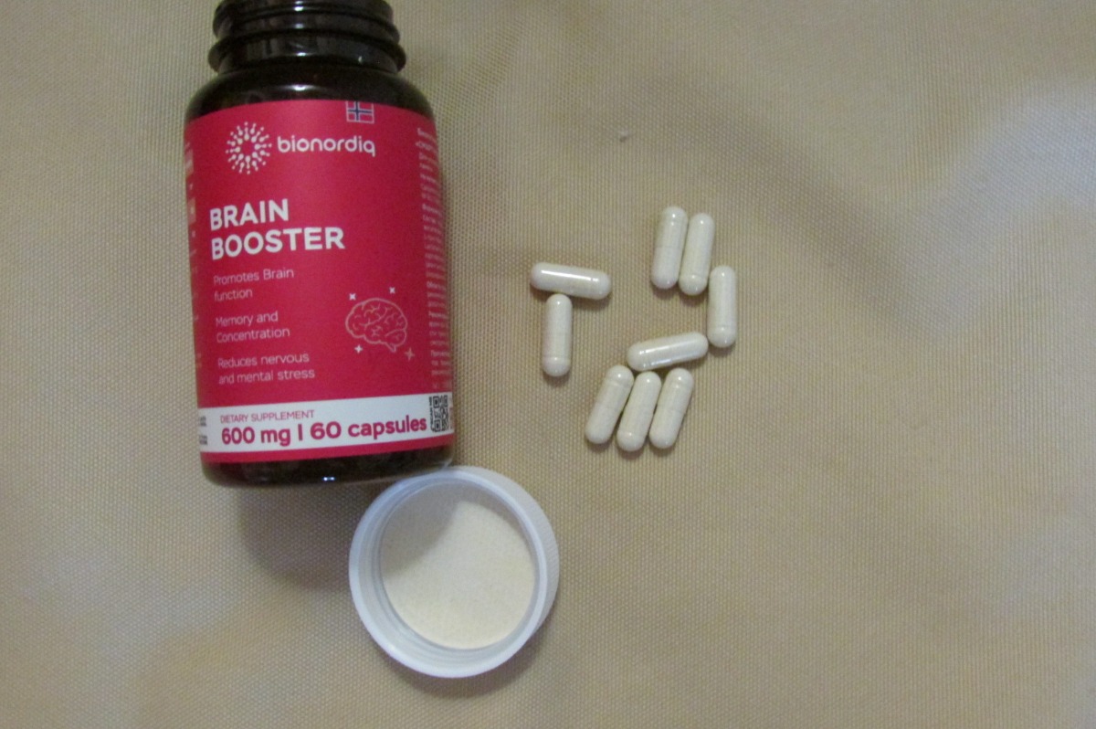 Фото покупателя №181 из 814: Витаминный комплекс для мозга и памяти Brain Booster bionordiq 600 мг 60 капсул, ноотроп, для концентрации, витамины для мозга, для учёбы и работы, БАД, для иммунитета, для здоровья, для профилактики, отзыв на 5 из 5, Ozon, 26 июля 2024