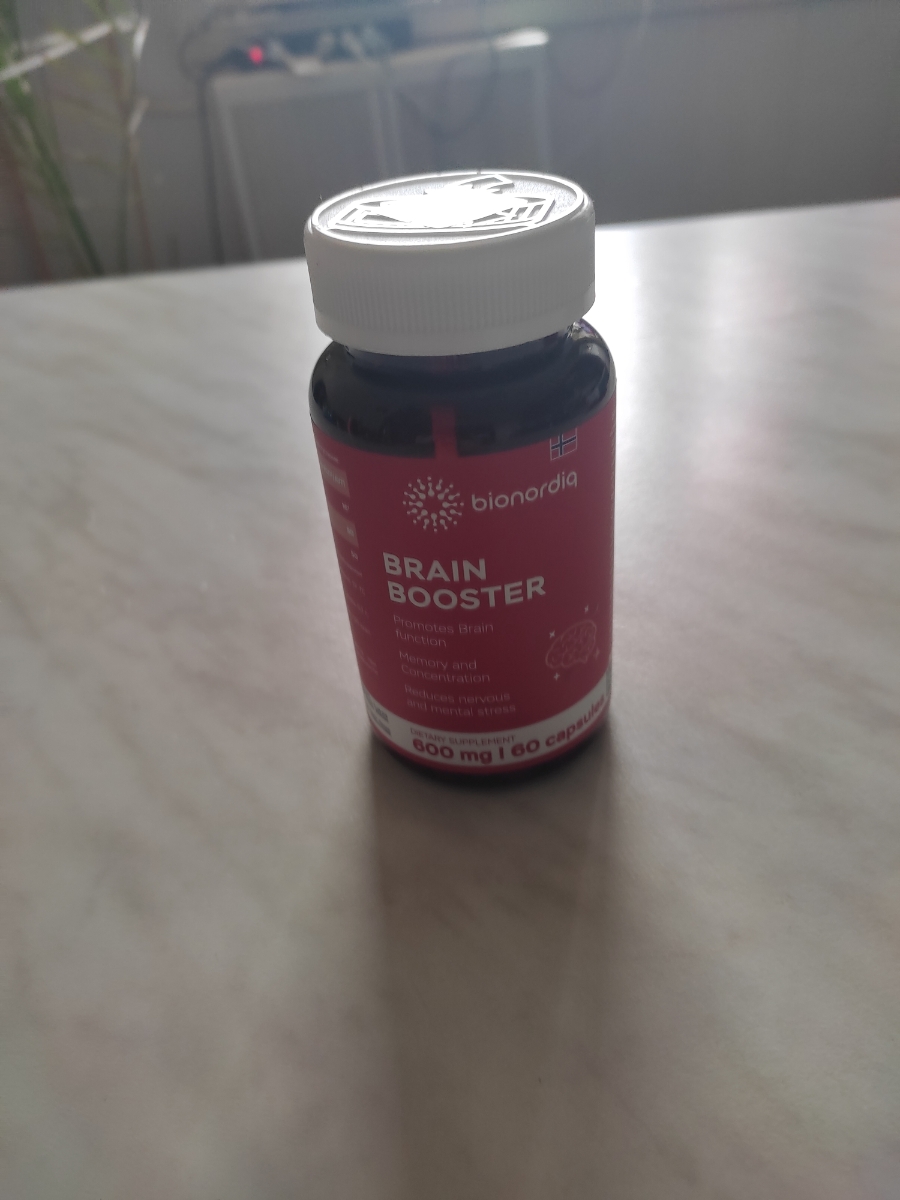 Фото покупателя №170 из 814: Витаминный комплекс для мозга и памяти Brain Booster bionordiq 600 мг 60 капсул, ноотроп, для концентрации, витамины для мозга, для учёбы и работы, БАД, для иммунитета, для здоровья, для профилактики, отзыв на 5 из 5, Ozon, 27 июля 2024