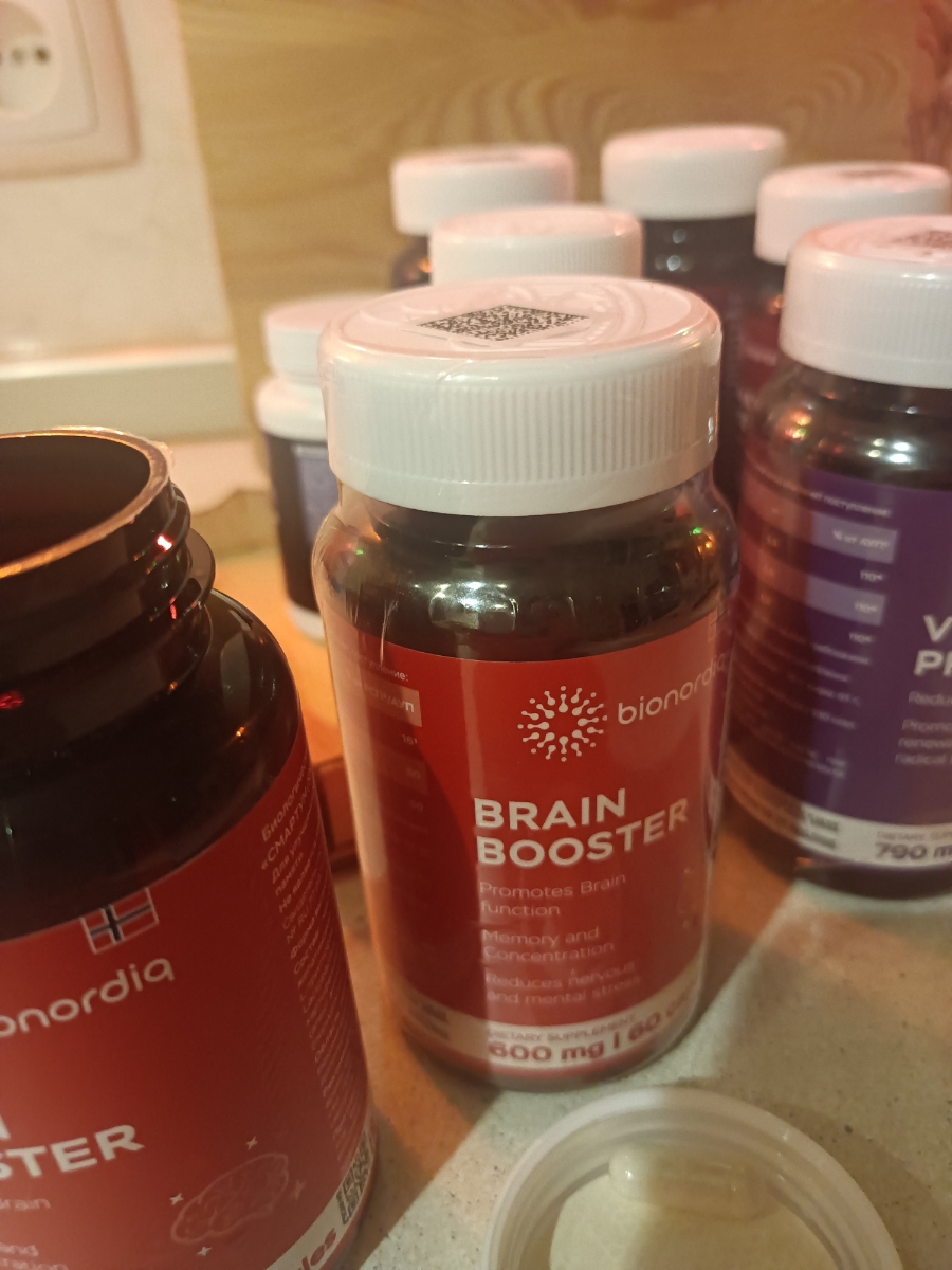 Фото покупателя №78 из 814: Витаминный комплекс для мозга и памяти Brain Booster bionordiq 600 мг 60 капсул, ноотроп, для концентрации, витамины для мозга, для учёбы и работы, БАД, для иммунитета, для здоровья, для профилактики, отзыв на 5 из 5, Ozon, 17 января 2025