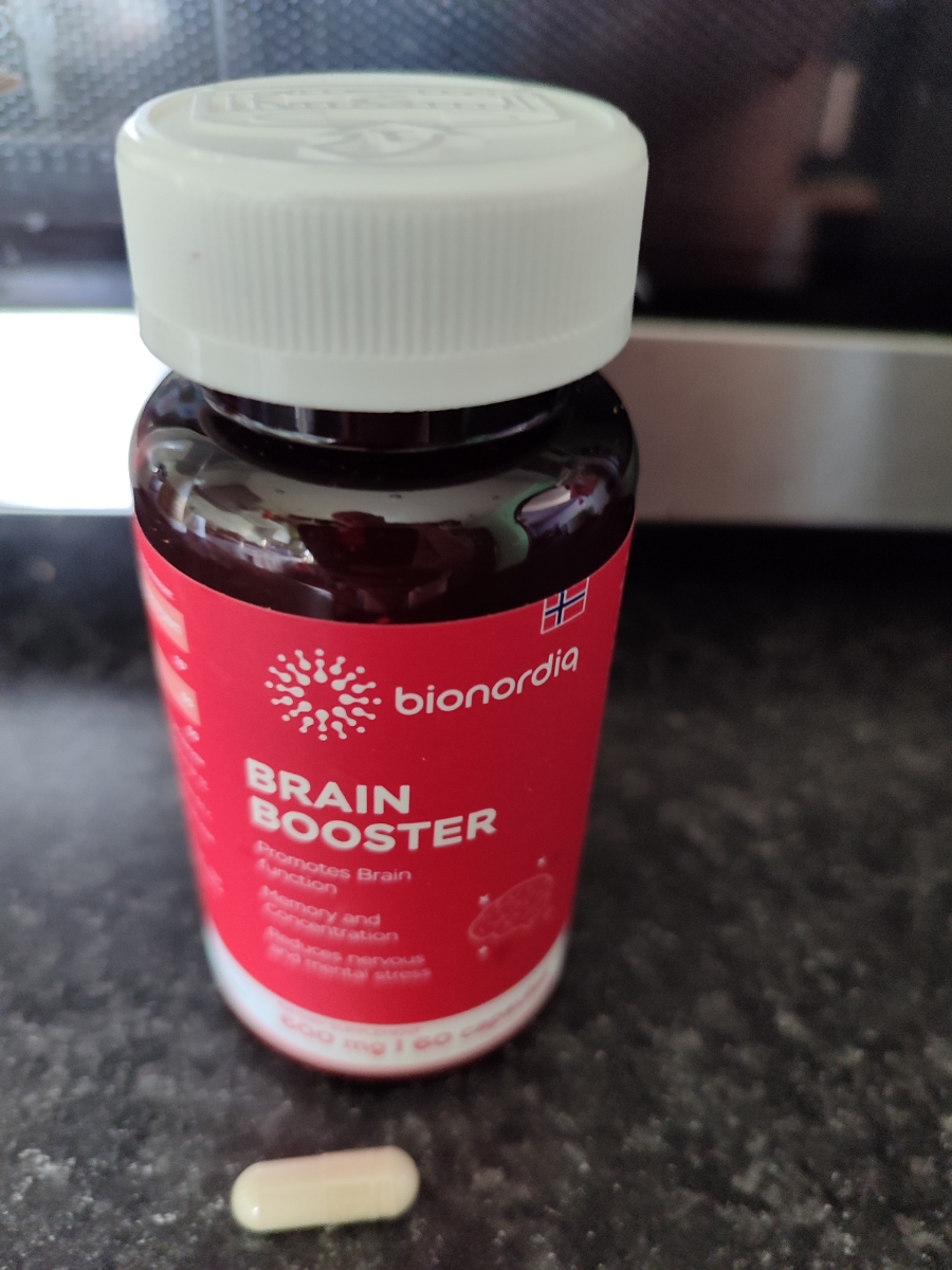 Фото покупателя №11 из 814: Витаминный комплекс для мозга и памяти Brain Booster bionordiq 600 мг 60 капсул, ноотроп, для концентрации, витамины для мозга, для учёбы и работы, БАД, для иммунитета, для здоровья, для профилактики, отзыв на 5 из 5, Ozon, 12 августа 2025