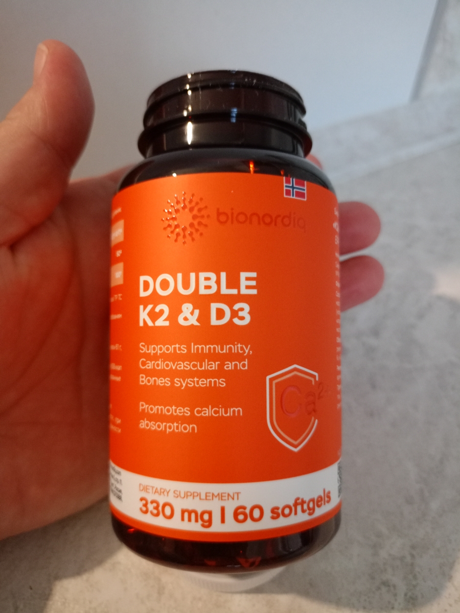Фото покупателя №266 из 299: Витамины D3 и K2 для костей и сосудов Double K2 D3 bionordiq 330 мг 90 капсул, холекальциферол менахинон, витамин д3 к2, для иммунитета, витамины, БАД, для здоровья, для женщин и мужчин, для зубов, отзыв на 5 из 5, Ozon, 26 июня 2024