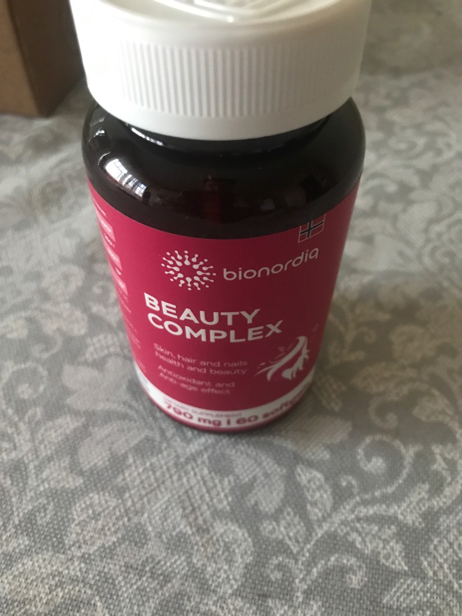 Фото покупателя №412 из 420: Витаминный комплекс для волос ногтей и кожи Beauty Complex bionordiq 790 мг 60 капсул, биотин коллаген, витамины красоты, для женщин, для роста волос, БАД, для иммунитета, для здоровья, для костей, отзыв на 5 из 5, Ozon, 24 августа 2023