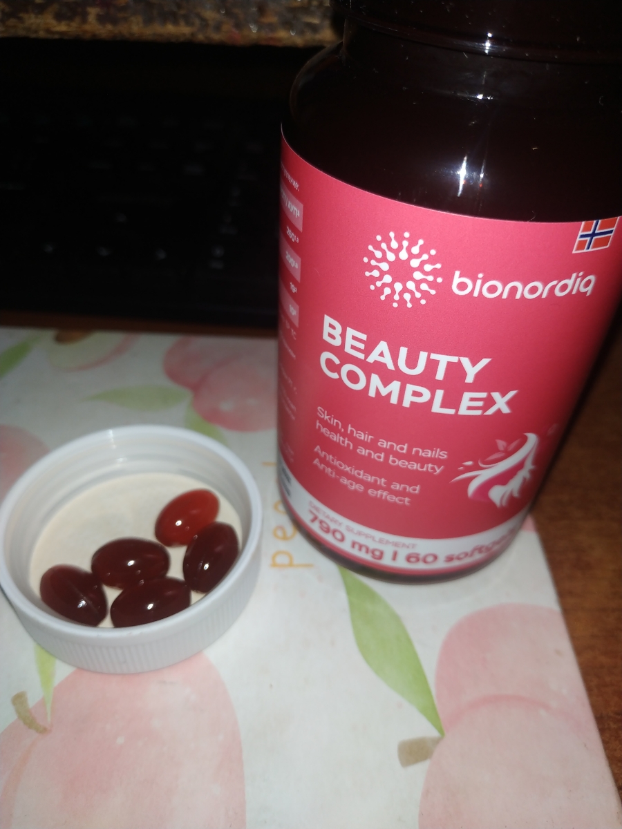 Фото покупателя №405 из 420: Витаминный комплекс для волос ногтей и кожи Beauty Complex bionordiq 790 мг 60 капсул, биотин коллаген, витамины красоты, для женщин, для роста волос, БАД, для иммунитета, для здоровья, для костей, отзыв на 5 из 5, Ozon, 23 июня 2024