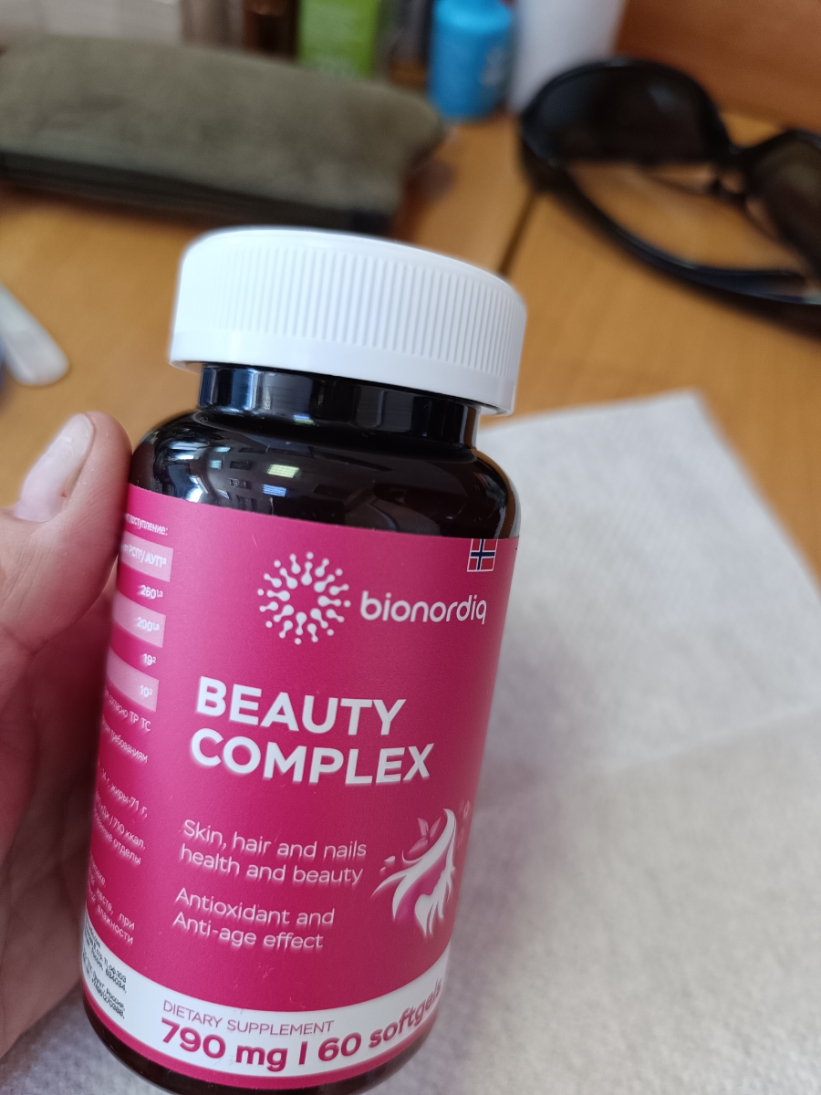 Фото покупателя №400 из 420: Витаминный комплекс для волос ногтей и кожи Beauty Complex bionordiq 790 мг 60 капсул, биотин коллаген, витамины красоты, для женщин, для роста волос, БАД, для иммунитета, для здоровья, для костей, отзыв на 5 из 5, Ozon, 25 июня 2024