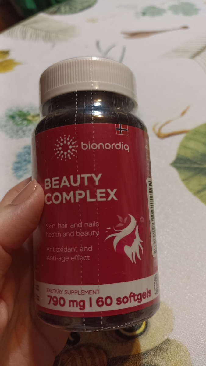 Фото покупателя №375 из 420: Витаминный комплекс для волос ногтей и кожи Beauty Complex bionordiq 790 мг 60 капсул, биотин коллаген, витамины красоты, для женщин, для роста волос, БАД, для иммунитета, для здоровья, для костей, отзыв на 5 из 5, Ozon, 28 июня 2024