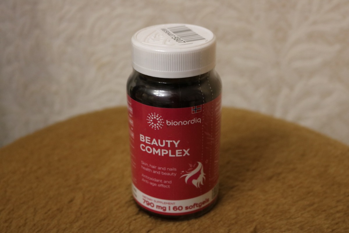 Фото покупателя №331 из 420: Витаминный комплекс для волос ногтей и кожи Beauty Complex bionordiq 790 мг 60 капсул, биотин коллаген, витамины красоты, для женщин, для роста волос, БАД, для иммунитета, для здоровья, для костей, отзыв на 5 из 5, Ozon, 1 июля 2024