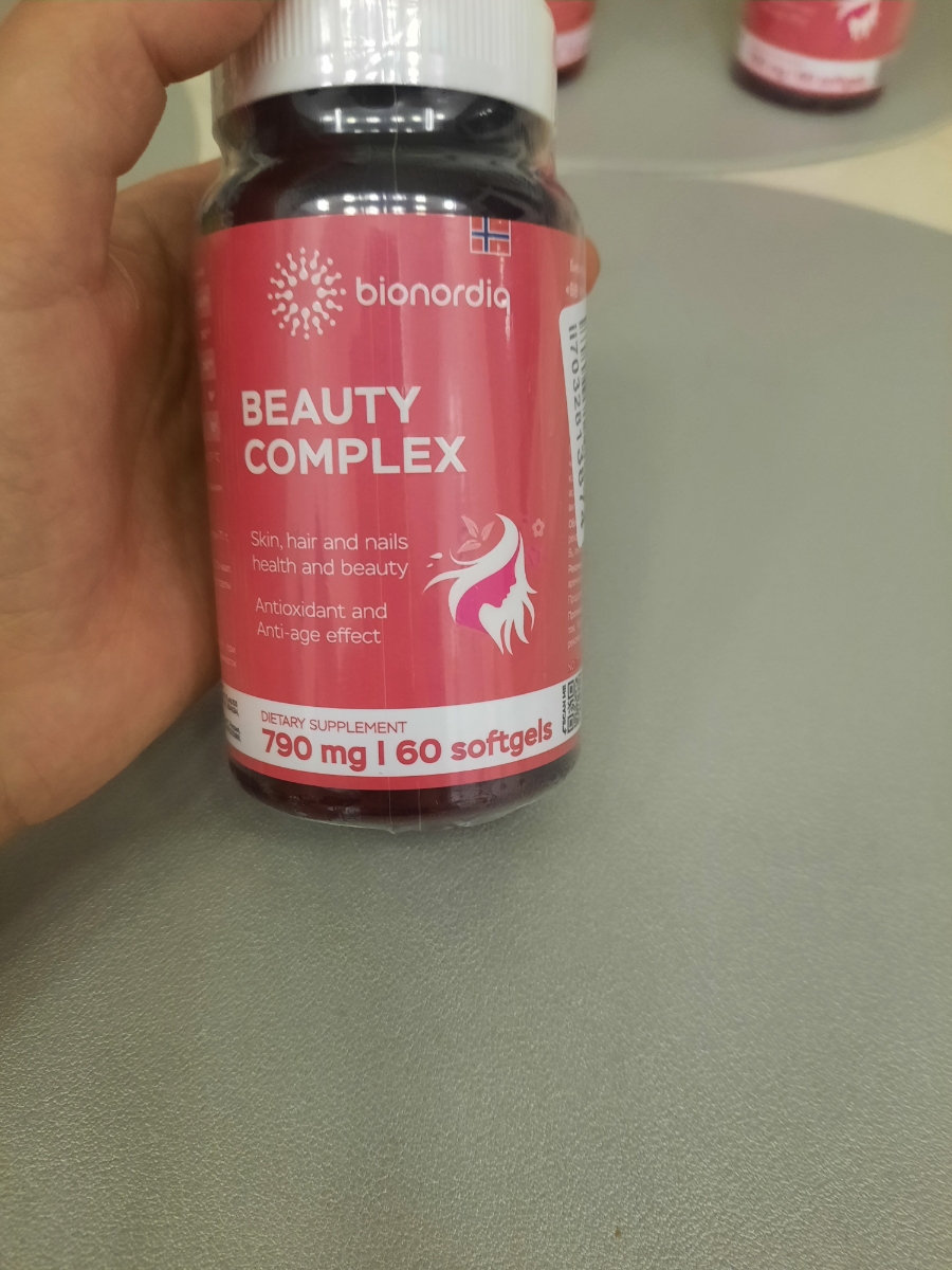 Фото покупателя №274 из 420: Витаминный комплекс для волос ногтей и кожи Beauty Complex bionordiq 790 мг 60 капсул, биотин коллаген, витамины красоты, для женщин, для роста волос, БАД, для иммунитета, для здоровья, для костей, отзыв на 5 из 5, Ozon, 6 июля 2024