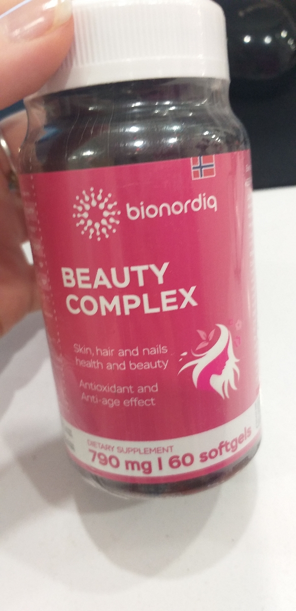 Фото покупателя №247 из 420: Витаминный комплекс для волос ногтей и кожи Beauty Complex bionordiq 790 мг 60 капсул, биотин коллаген, витамины красоты, для женщин, для роста волос, БАД, для иммунитета, для здоровья, для костей, отзыв на 5 из 5, Ozon, 7 июля 2024