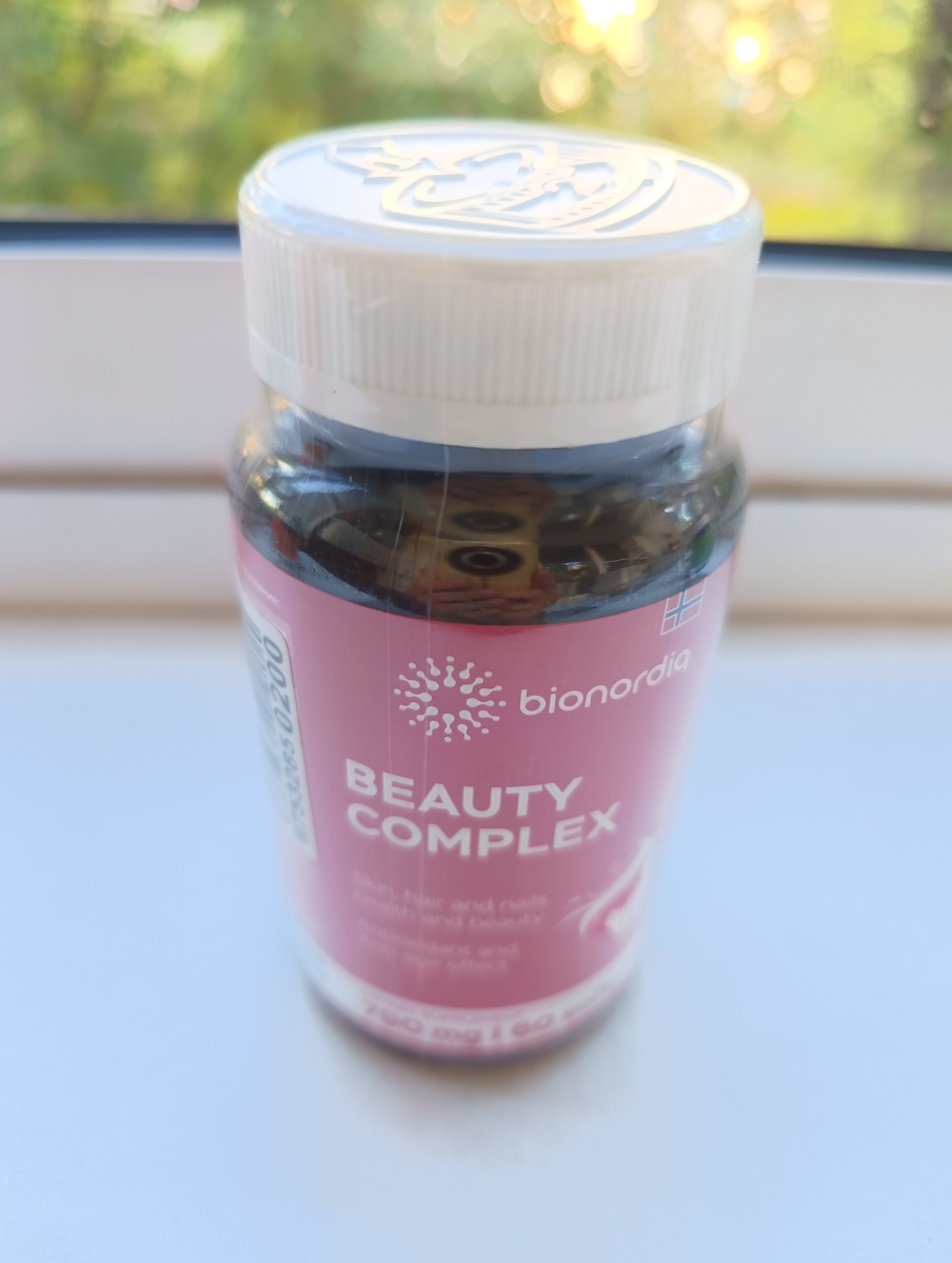 Фото покупателя №229 из 420: Витаминный комплекс для волос ногтей и кожи Beauty Complex bionordiq 790 мг 60 капсул, биотин коллаген, витамины красоты, для женщин, для роста волос, БАД, для иммунитета, для здоровья, для костей, отзыв на 5 из 5, Ozon, 8 июля 2024