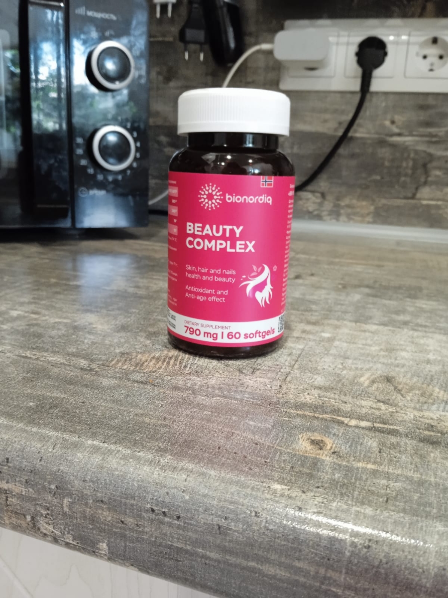 Фото покупателя №120 из 420: Витаминный комплекс для волос ногтей и кожи Beauty Complex bionordiq 790 мг 60 капсул, биотин коллаген, витамины красоты, для женщин, для роста волос, БАД, для иммунитета, для здоровья, для костей, отзыв на 5 из 5, Ozon, 16 июля 2024