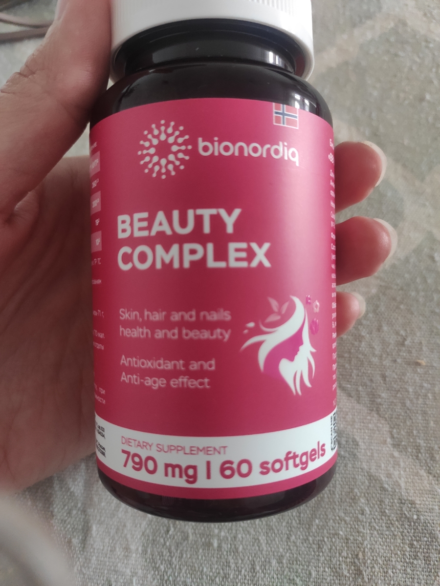 Фото покупателя №115 из 420: Витаминный комплекс для волос ногтей и кожи Beauty Complex bionordiq 790 мг 60 капсул, биотин коллаген, витамины красоты, для женщин, для роста волос, БАД, для иммунитета, для здоровья, для костей, отзыв на 5 из 5, Ozon, 16 июля 2024