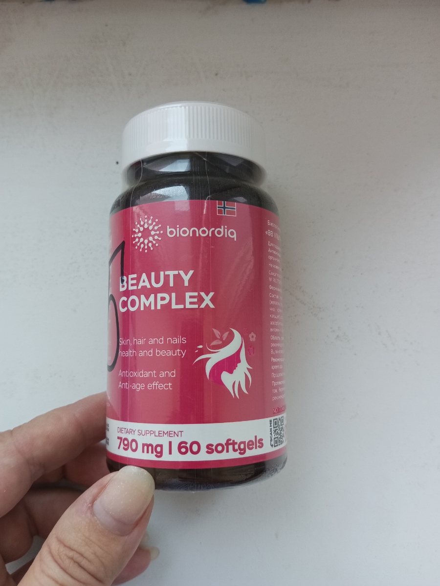Фото покупателя №72 из 420: Витаминный комплекс для волос ногтей и кожи Beauty Complex bionordiq 790 мг 60 капсул, биотин коллаген, витамины красоты, для женщин, для роста волос, БАД, для иммунитета, для здоровья, для костей, отзыв на 5 из 5, Ozon, 22 июля 2024
