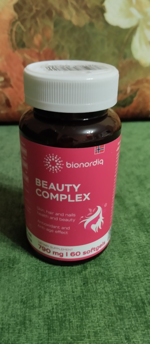 Фото покупателя №70 из 420: Витаминный комплекс для волос ногтей и кожи Beauty Complex bionordiq 790 мг 60 капсул, биотин коллаген, витамины красоты, для женщин, для роста волос, БАД, для иммунитета, для здоровья, для костей, отзыв на 5 из 5, Ozon, 22 июля 2024