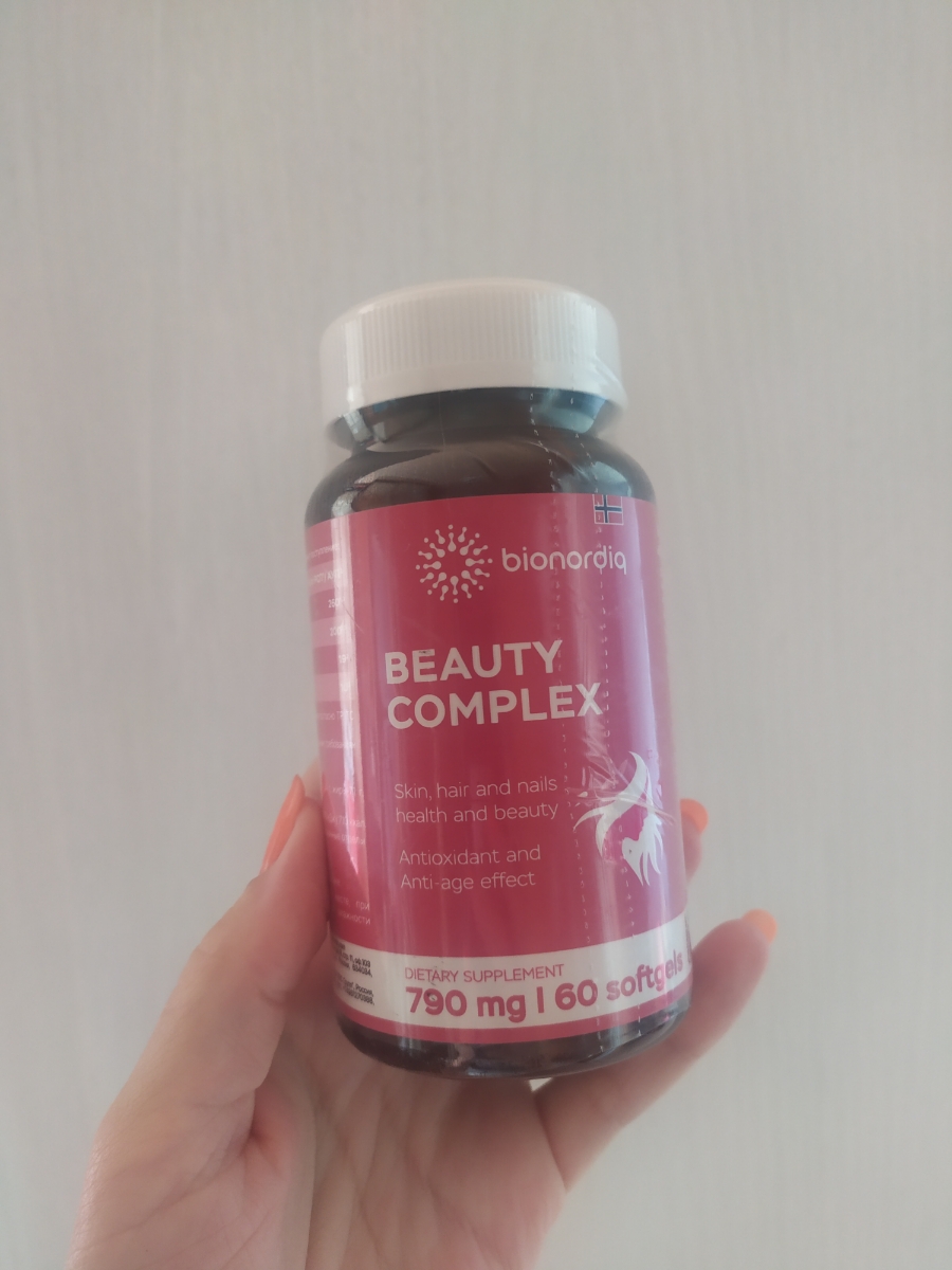 Фото покупателя №61 из 420: Витаминный комплекс для волос ногтей и кожи Beauty Complex bionordiq 790 мг 60 капсул, биотин коллаген, витамины красоты, для женщин, для роста волос, БАД, для иммунитета, для здоровья, для костей, отзыв на 5 из 5, Ozon, 27 июля 2024