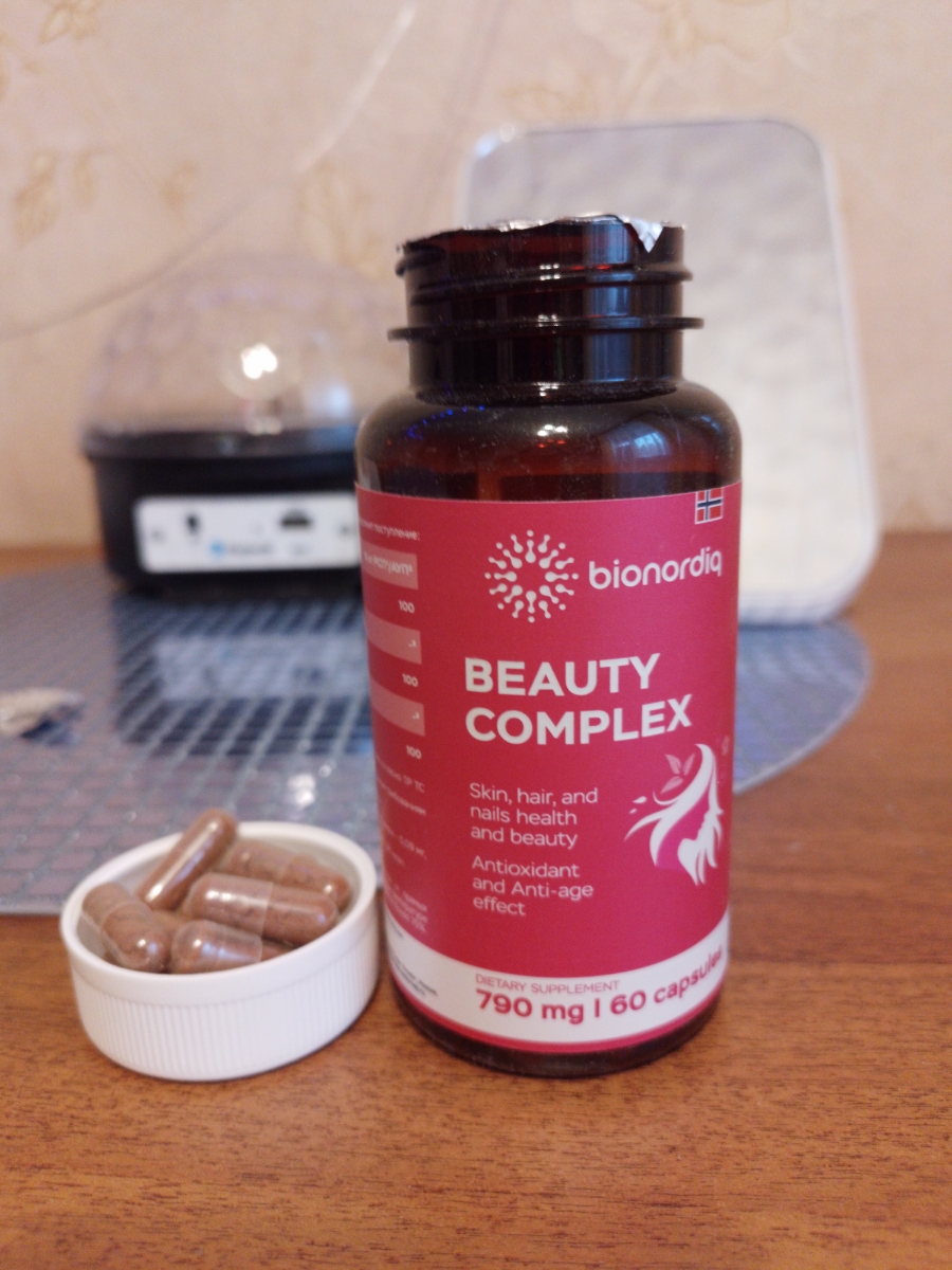 Фото покупателя №19 из 420: Витаминный комплекс для волос ногтей и кожи Beauty Complex bionordiq 790 мг 60 капсул, биотин коллаген, витамины красоты, для женщин, для роста волос, БАД, для иммунитета, для здоровья, для костей, отзыв на 5 из 5, Ozon, 25 февраля 2026