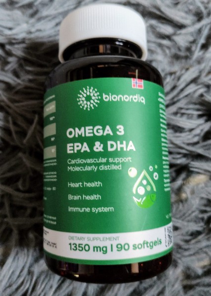 Фото покупателя №51 из 144: Омега 3 витаминный комплекс Omega 3 EPA DHA bionordiq 1350 мг 90 капсул, рыбий жир, для сердца и сосудов, для иммунитета, для волос и кожи, для женщин и мужчин, для здоровья, витамины, БАД, для костей, отзыв на 4 из 5, Ozon, 18 января 2025