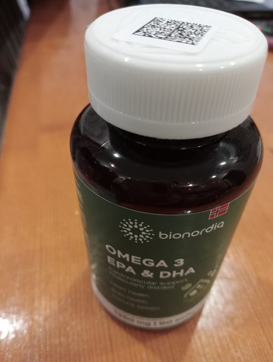 Фото покупателя №31 из 144: Омега 3 витаминный комплекс Omega 3 EPA DHA bionordiq 1350 мг 90 капсул, рыбий жир, для сердца и сосудов, для иммунитета, для волос и кожи, для женщин и мужчин, для здоровья, витамины, БАД, для костей, отзыв на 5 из 5, Ozon, 23 сентября 2025