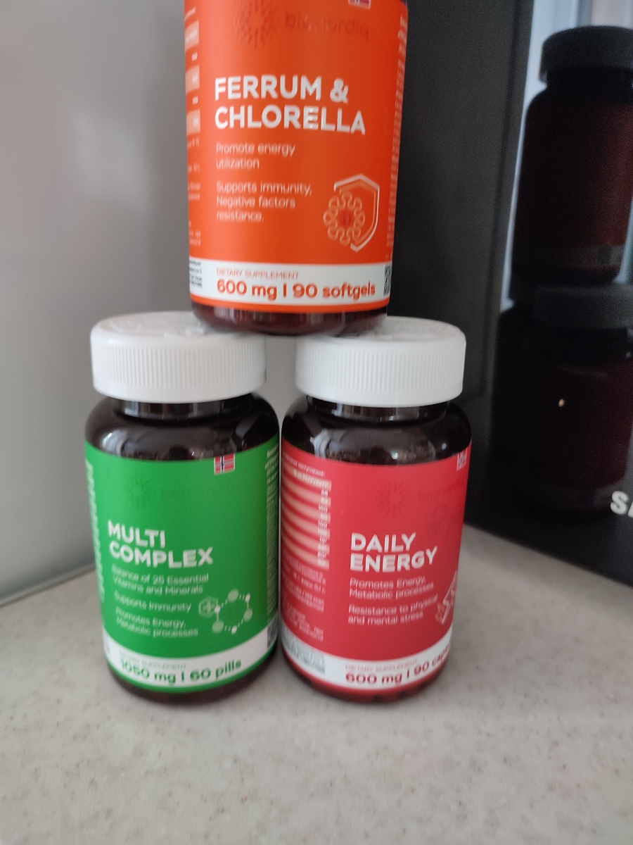 Фото покупателя №291 из 293: Железо Ferrum Chlorella bionordiq 600 мг 90 капсул, при анемии, для гемоглобина, хлорелла, железо витамины, для женщин, витаминный комплекс, БАД, для иммунитета, для здоровья, для женщин и мужчин, отзыв на 5 из 5, Ozon, 11 декабря 2023