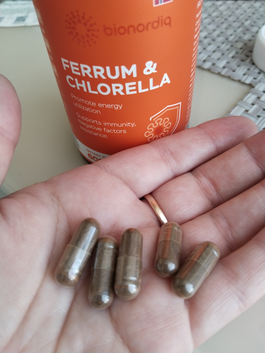 Фото покупателя №262 из 293: Железо Ferrum Chlorella bionordiq 600 мг 90 капсул, при анемии, для гемоглобина, хлорелла, железо витамины, для женщин, витаминный комплекс, БАД, для иммунитета, для здоровья, для женщин и мужчин, отзыв на 5 из 5, Ozon, 27 июня 2024