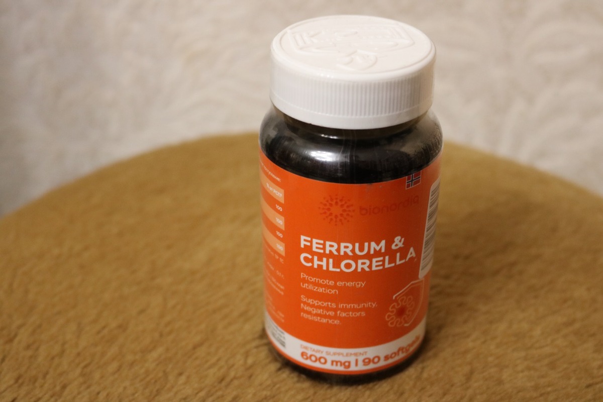 Фото покупателя №193 из 293: Железо Ferrum Chlorella bionordiq 600 мг 90 капсул, при анемии, для гемоглобина, хлорелла, железо витамины, для женщин, витаминный комплекс, БАД, для иммунитета, для здоровья, для женщин и мужчин, отзыв на 5 из 5, Ozon, 1 июля 2024