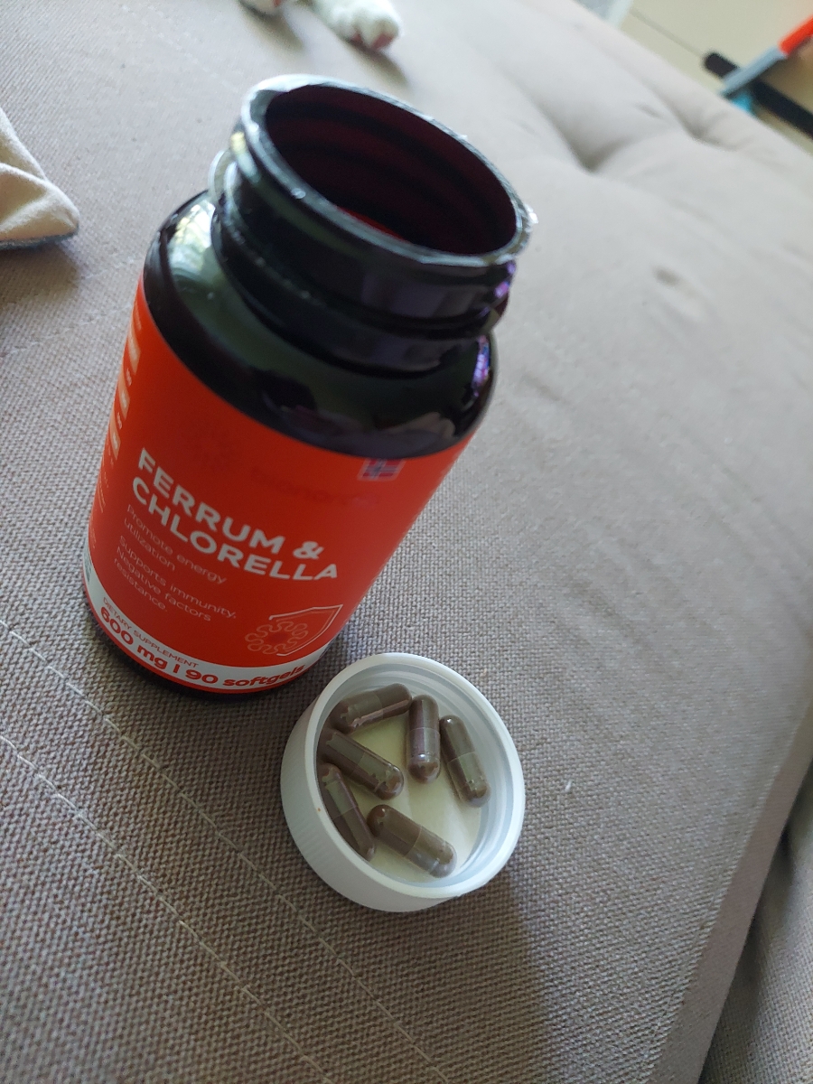 Фото покупателя №17 из 293: Железо Ferrum Chlorella bionordiq 600 мг 90 капсул, при анемии, для гемоглобина, хлорелла, железо витамины, для женщин, витаминный комплекс, БАД, для иммунитета, для здоровья, для женщин и мужчин, отзыв на 5 из 5, Ozon, 26 июля 2024