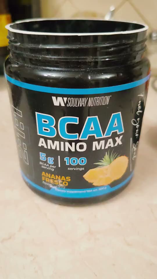 Кадр из видео покупателя №4 из 6: BCAA аминокислоты Ананас Soul Way 500 г, спортивное питание бцаа для набора мышечной массы, для восстановления после тренировки, аминокислоты для мышц, для выносливости, для тренировок, для мужчин, отзыв на 5 из 5, Ozon, 6 мая 2024